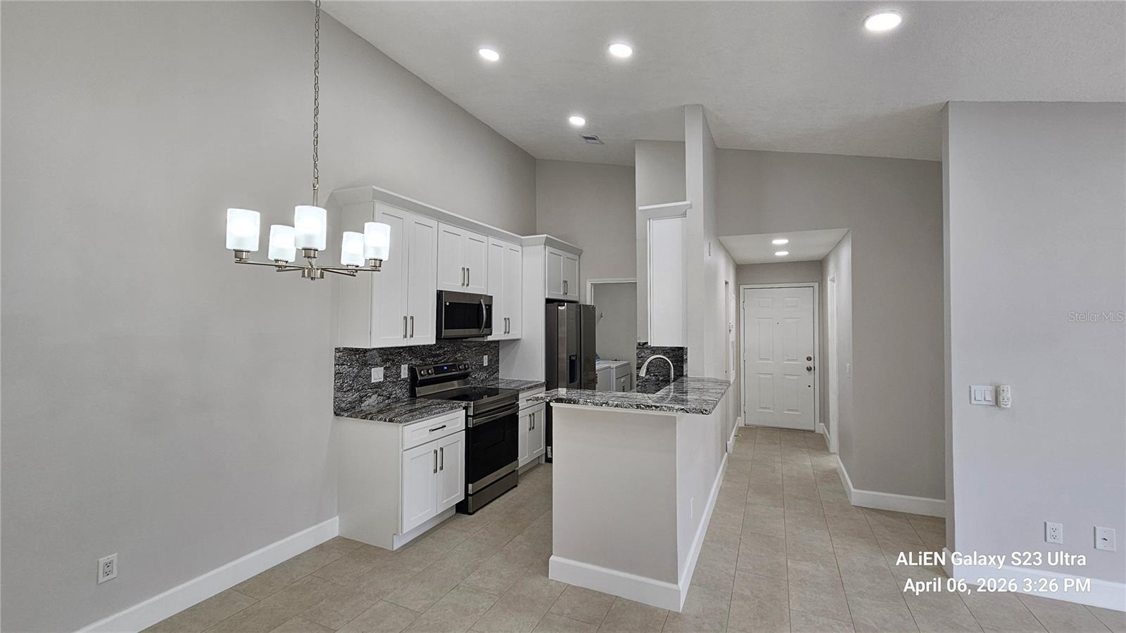 Image 7 of 29 For 2504 Grassy Point Drive 204