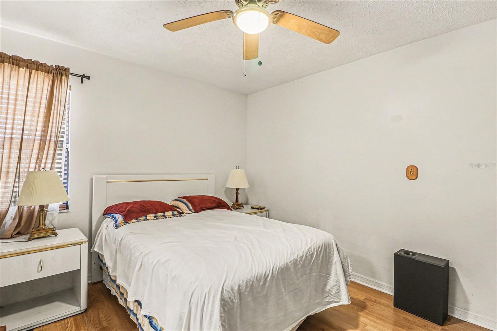 Image 19 of 29 For 10214 Brownwood Avenue