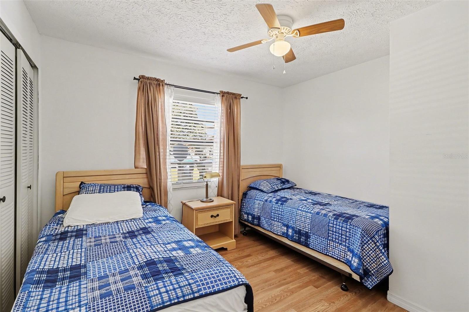 Image 20 of 29 For 10214 Brownwood Avenue