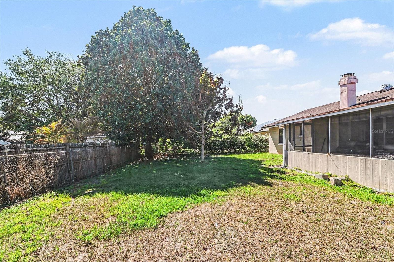 Image 23 of 29 For 10214 Brownwood Avenue