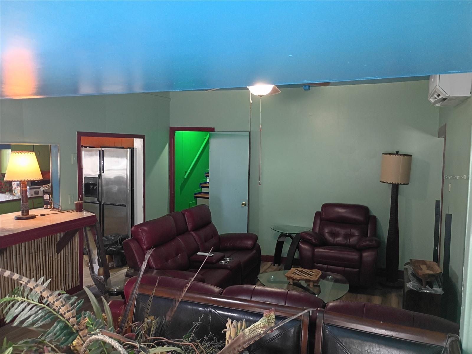 Image 11 of 25 For 1407 Illinois Avenue