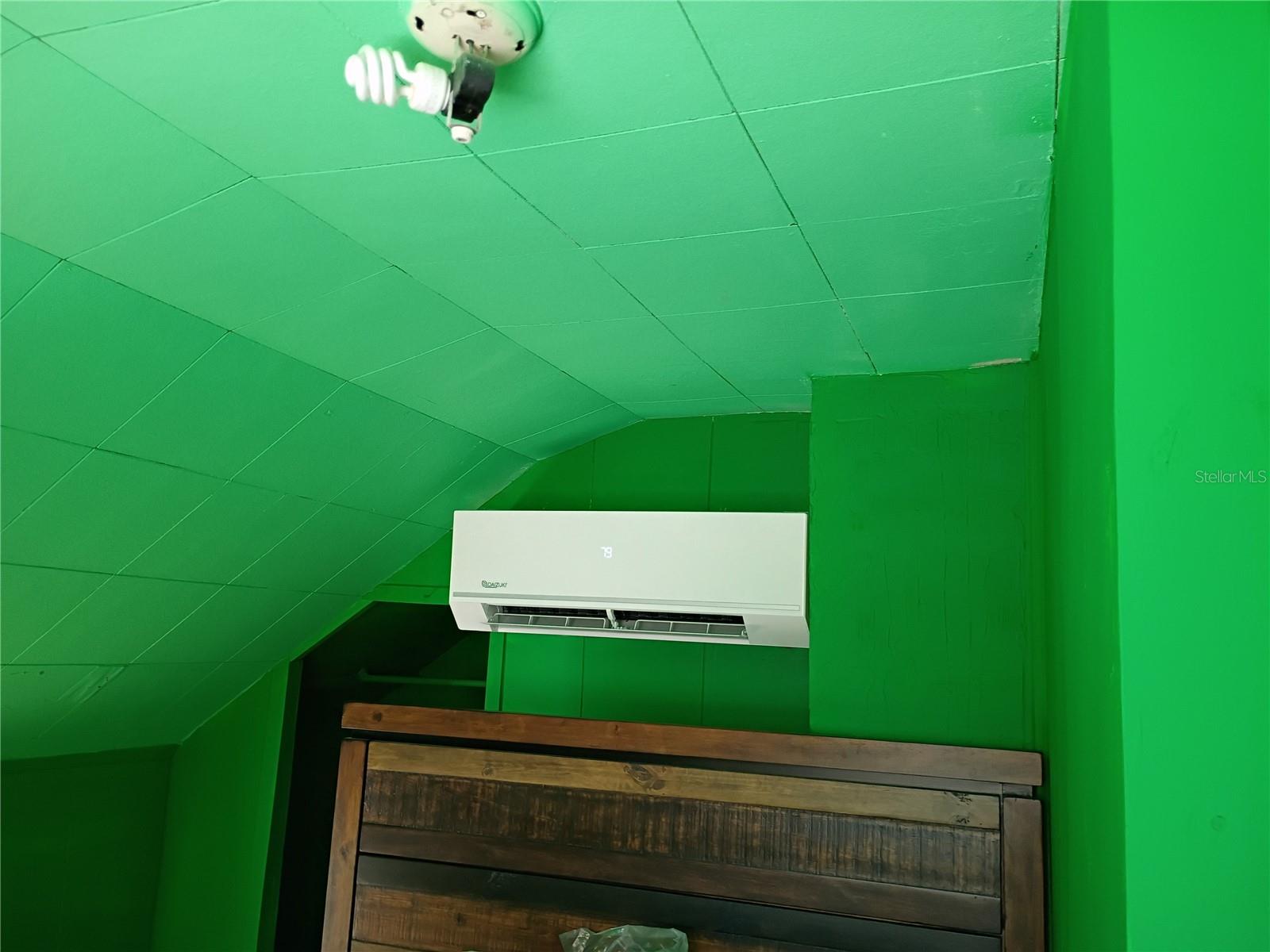 Image 21 of 25 For 1407 Illinois Avenue