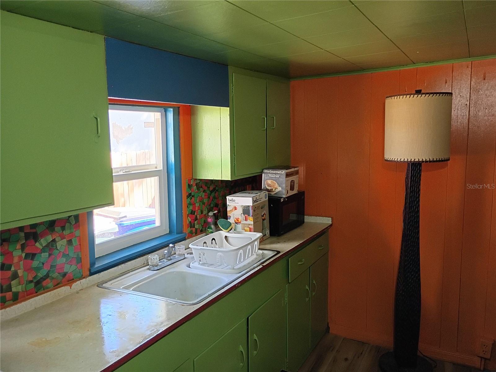 Image 4 of 25 For 1407 Illinois Avenue