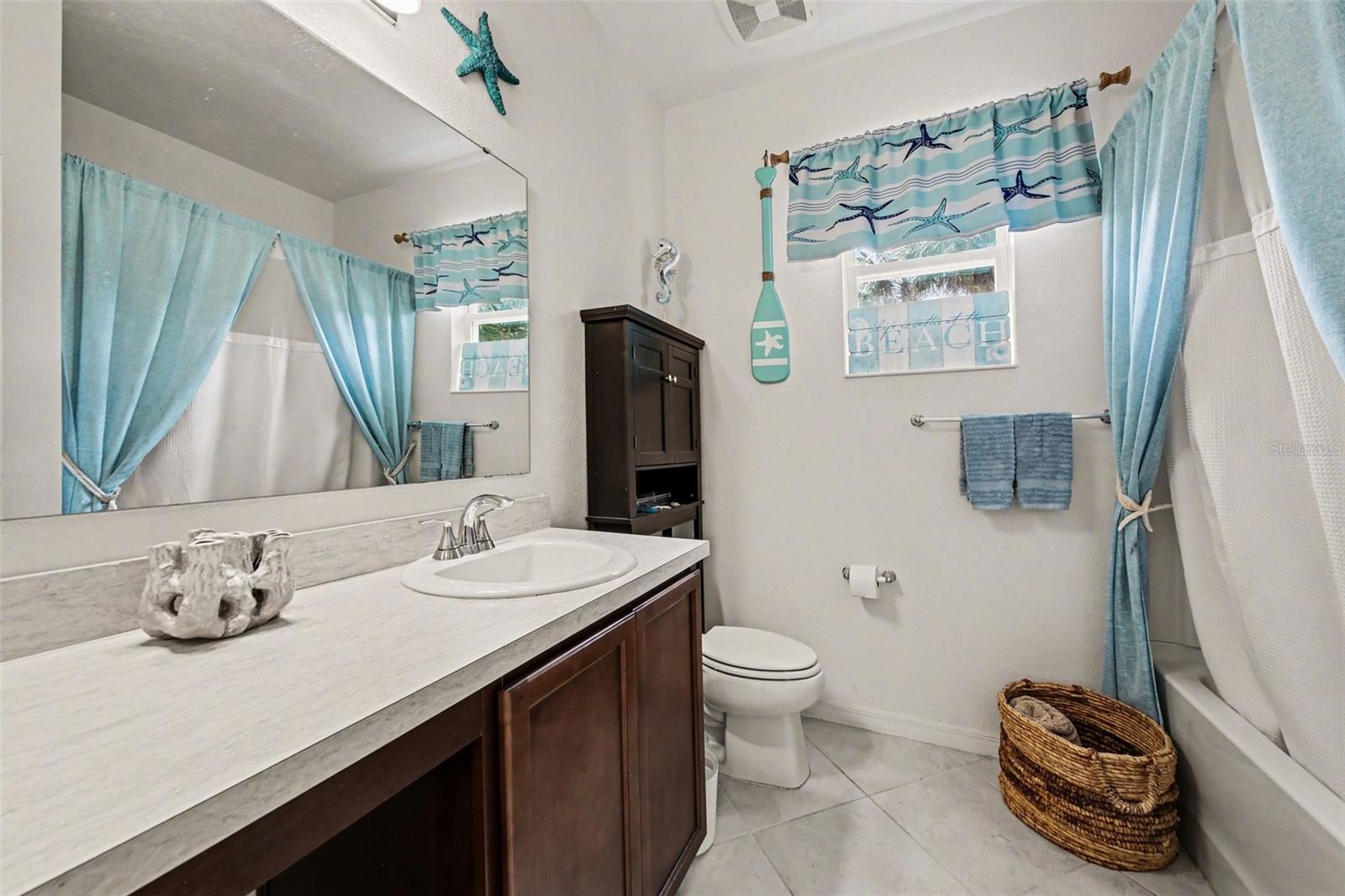 Image 17 of 23 For 7646 Turchetta Court