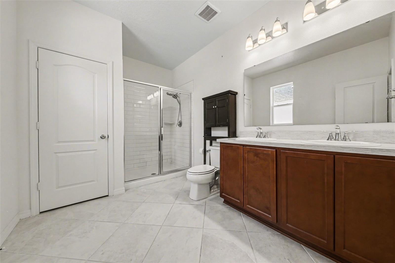 Image 18 of 23 For 7646 Turchetta Court