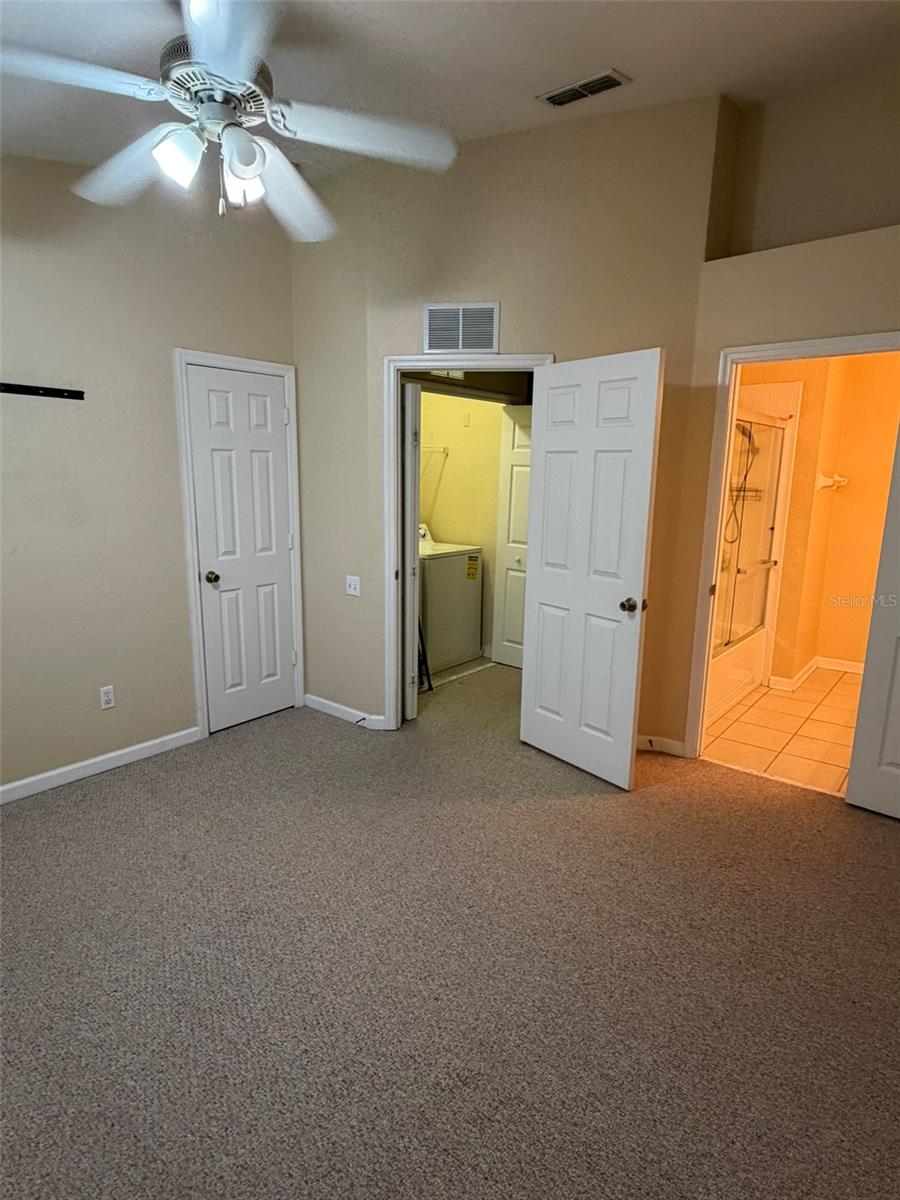 Image 14 of 21 For 809 Shropshire