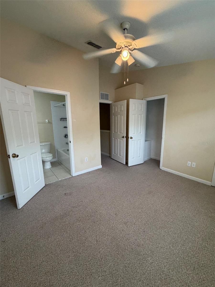 Image 16 of 21 For 809 Shropshire