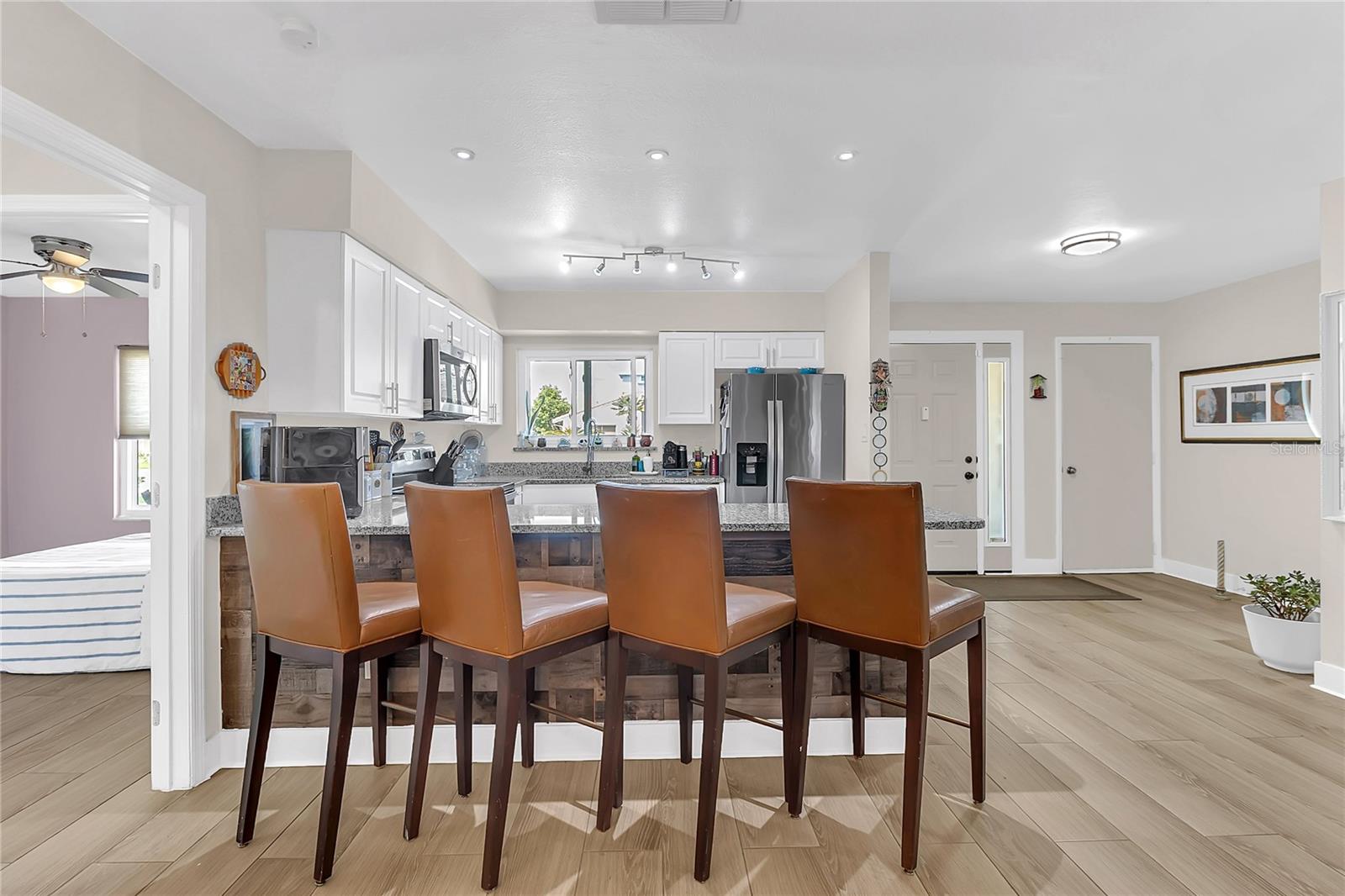 Image 11 of 38 For 10764 Wharton Court