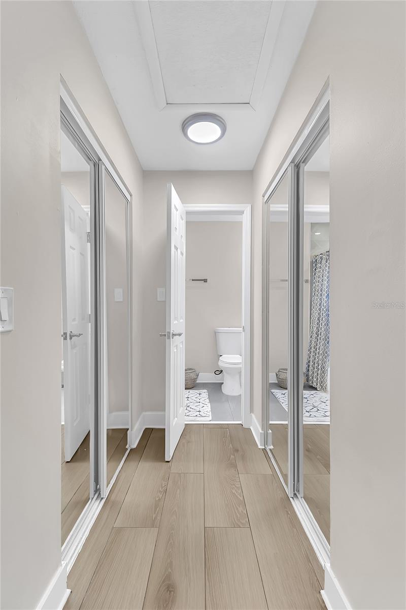 Image 19 of 38 For 10764 Wharton Court