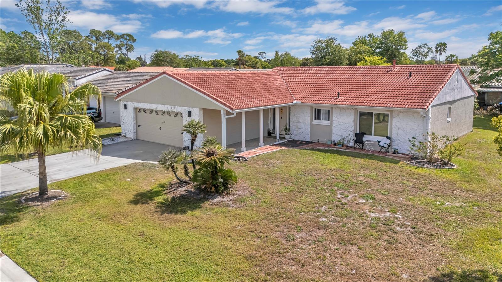 Image 28 of 38 For 10764 Wharton Court