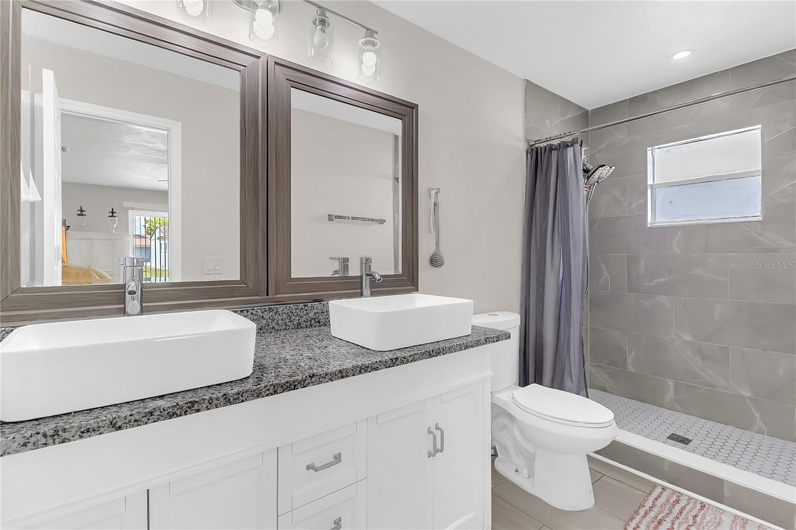 Image 5 of 38 For 10764 Wharton Court