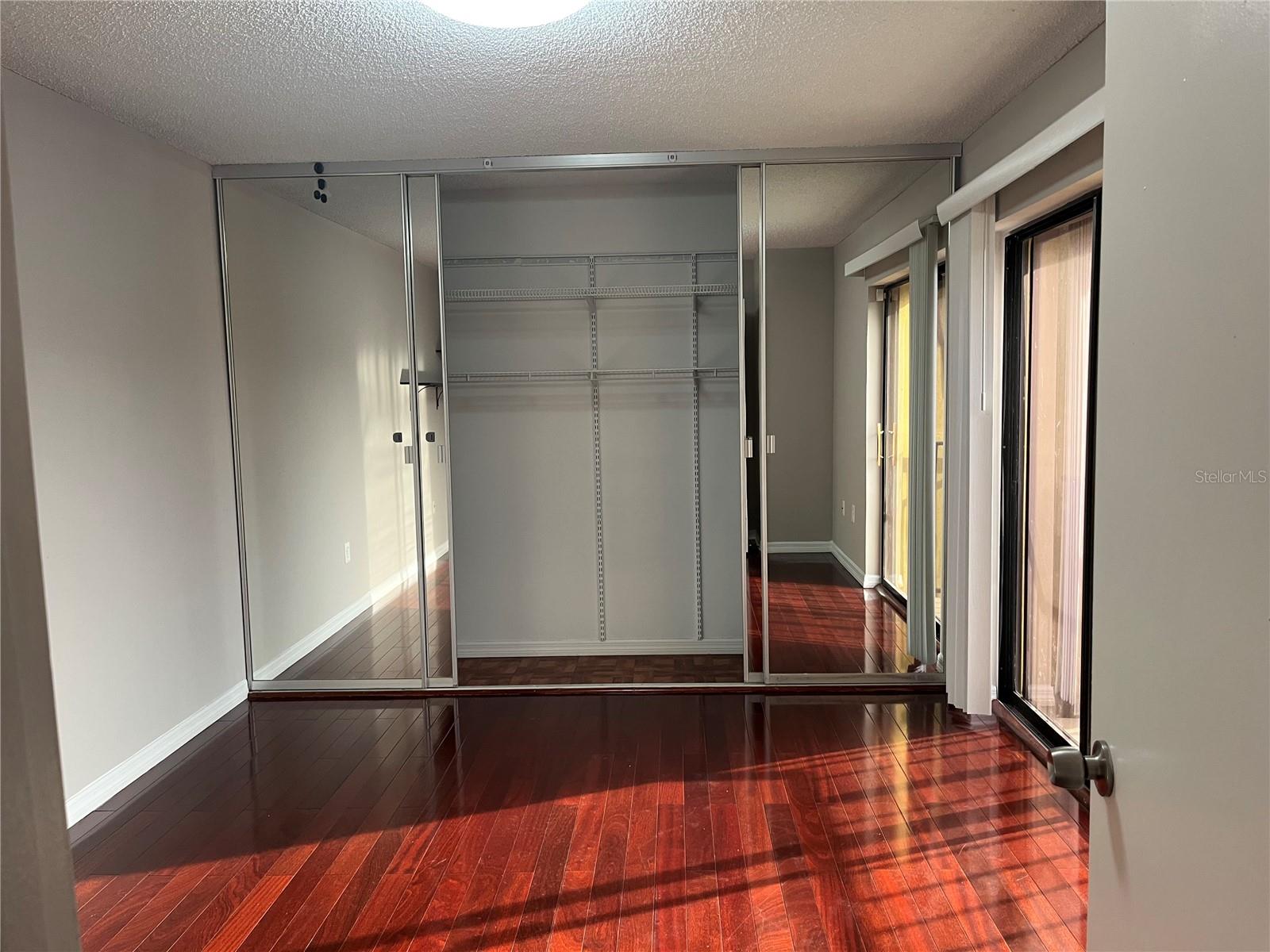 Image 8 of 20 For 5361 Elm Court 330