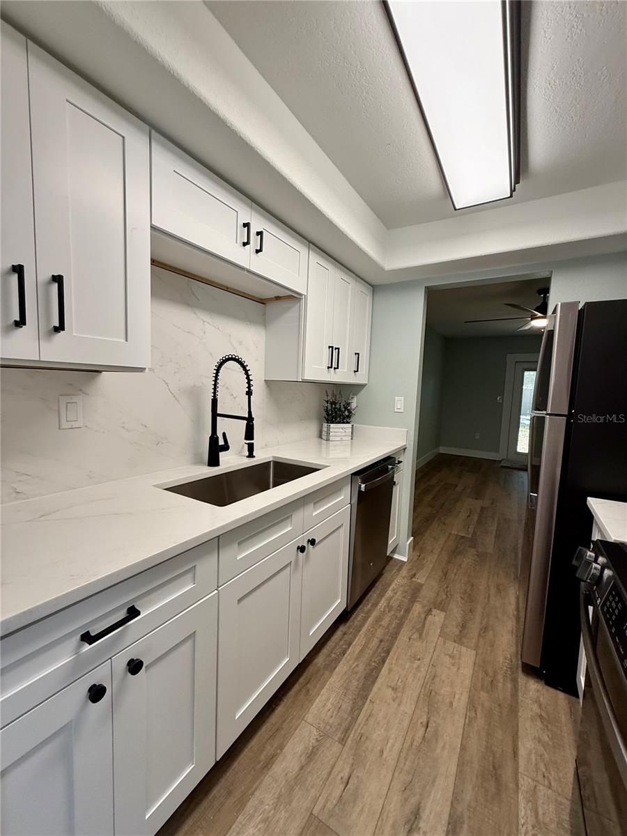 Image 12 of 41 For 3920 Mount Vernon Avenue