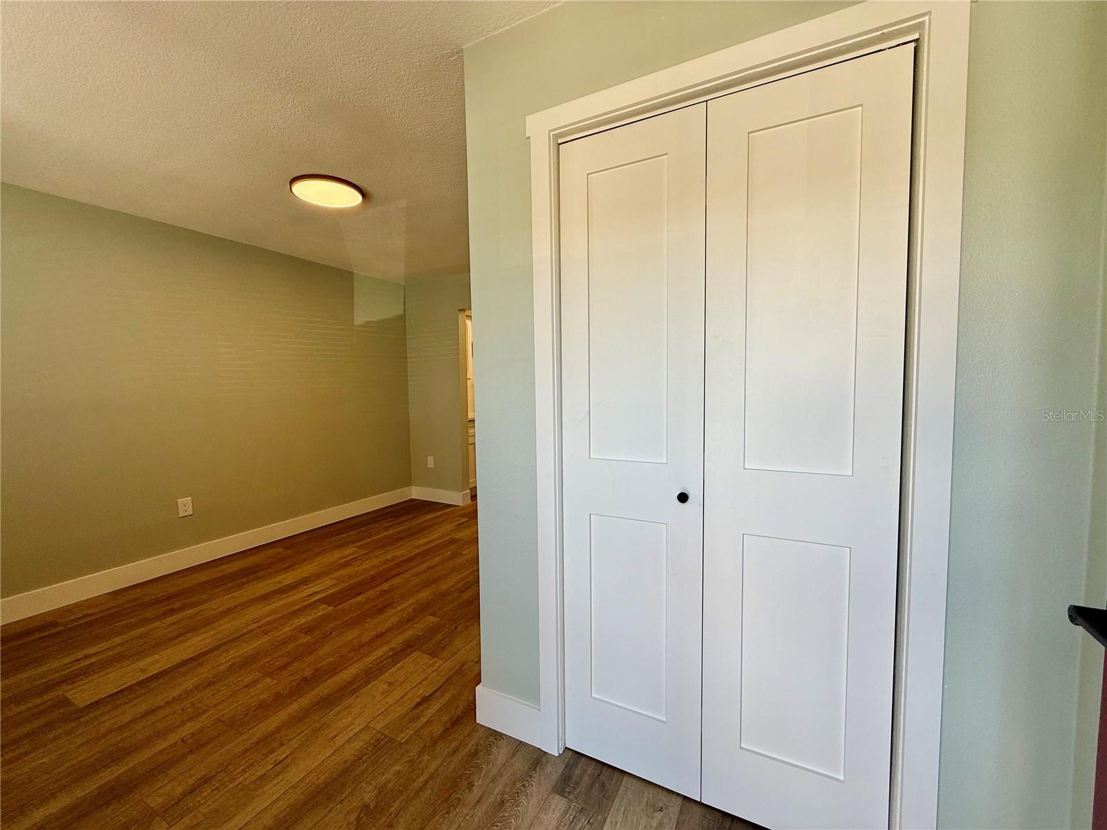 Image 15 of 41 For 3920 Mount Vernon Avenue