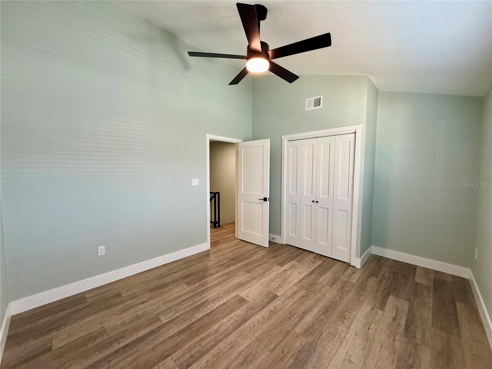 Image 28 of 41 For 3920 Mount Vernon Avenue