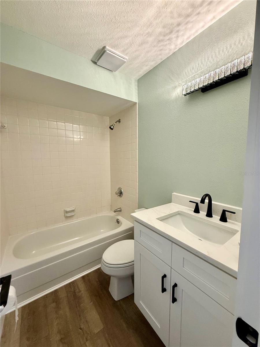 Image 30 of 41 For 3920 Mount Vernon Avenue