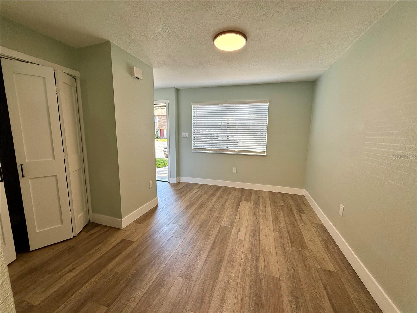 Image 4 of 41 For 3920 Mount Vernon Avenue