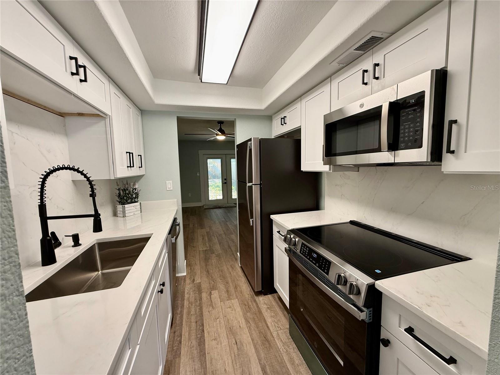 Image 9 of 41 For 3920 Mount Vernon Avenue