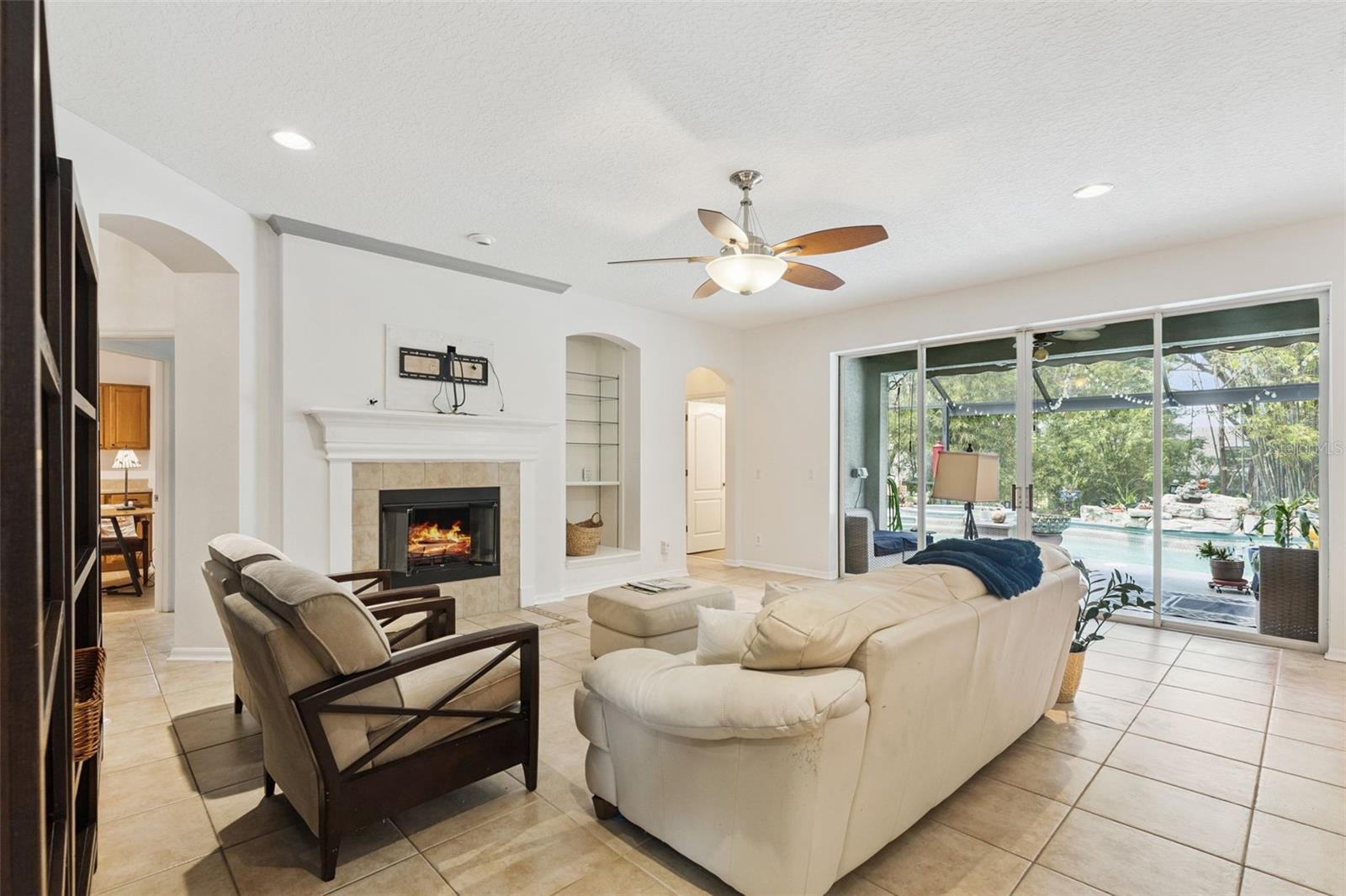 Image 11 of 83 For 505 Gulley Avenue