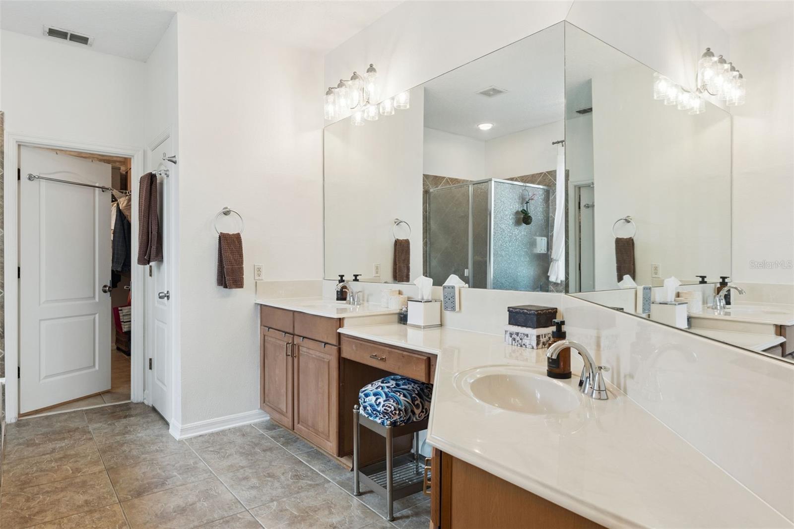 Image 20 of 83 For 505 Gulley Avenue