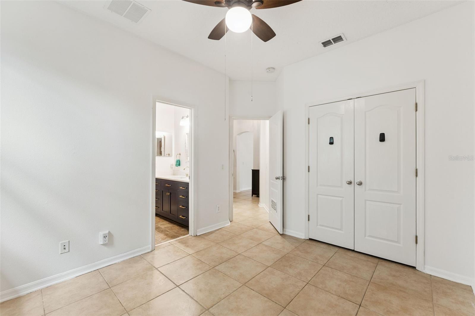 Image 23 of 83 For 505 Gulley Avenue