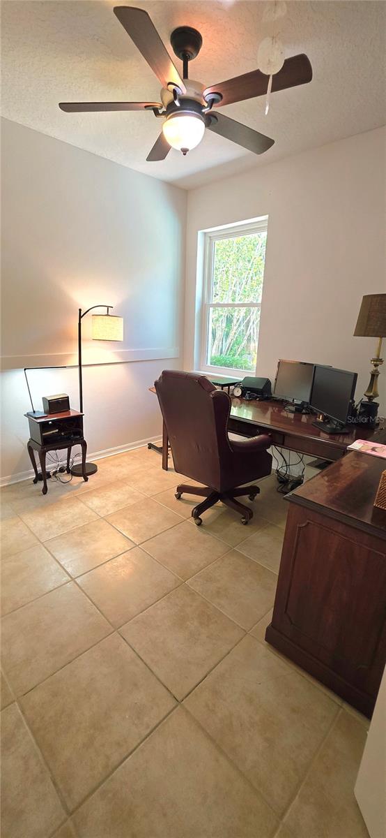 Image 36 of 83 For 505 Gulley Avenue