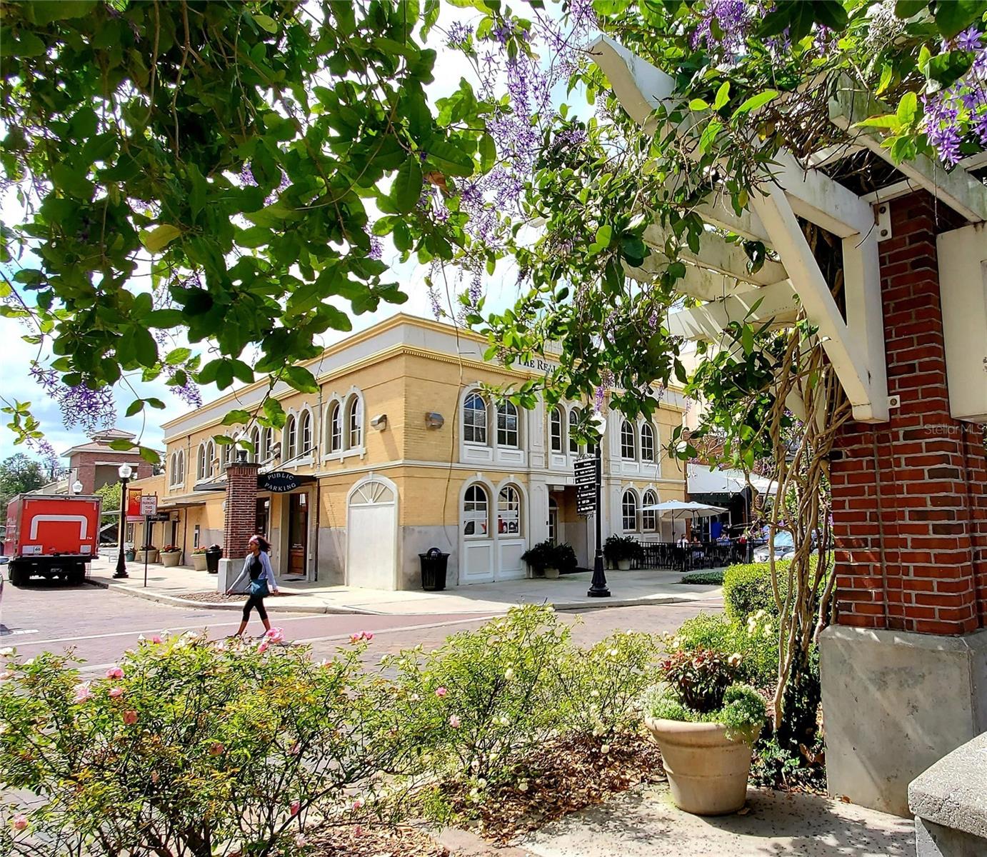 Image 62 of 83 For 505 Gulley Avenue