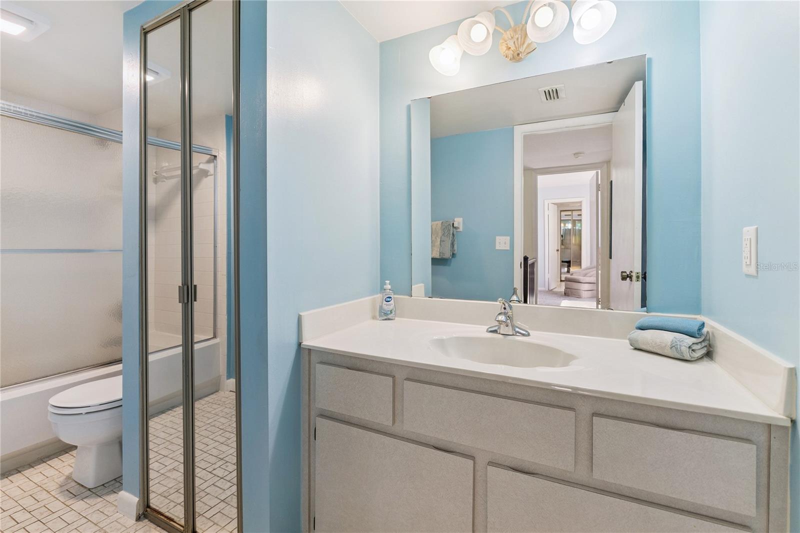 Image 22 of 37 For 4150 Atlantic Avenue 121b