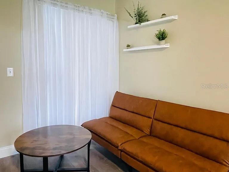 Image 20 of 33 For 1030 Green Pine Boulevard G