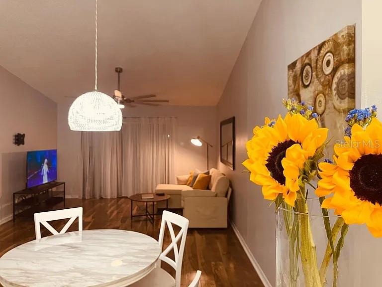 Image 25 of 33 For 1030 Green Pine Boulevard G