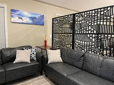 Image 29 of 33 For 1030 Green Pine Boulevard G