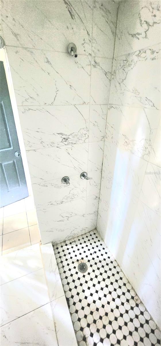 Image 10 of 18 For 301 Avenue B  2