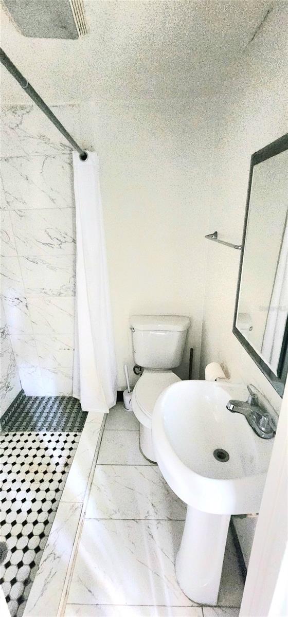 Image 11 of 18 For 301 Avenue B  2