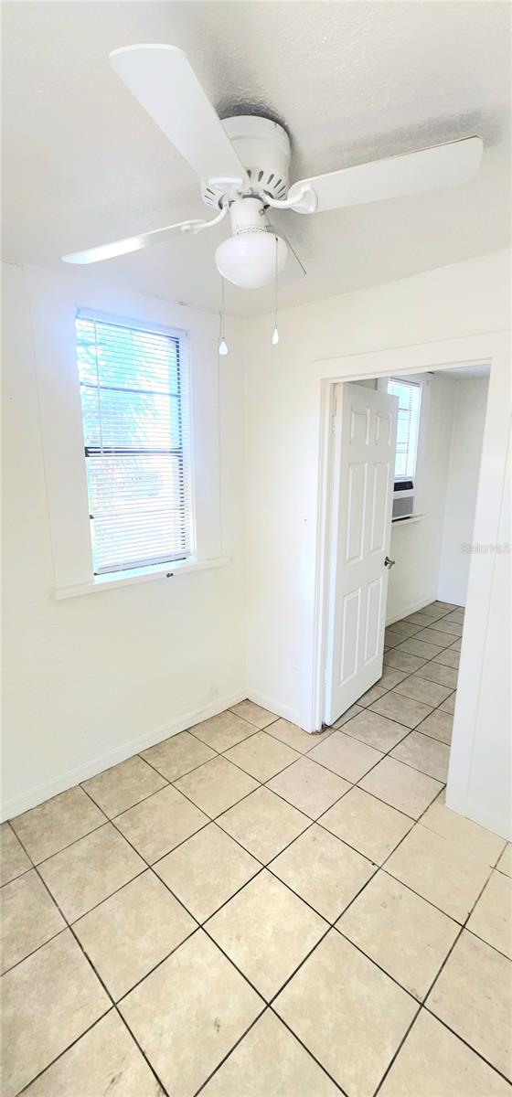 Image 6 of 18 For 301 Avenue B  2