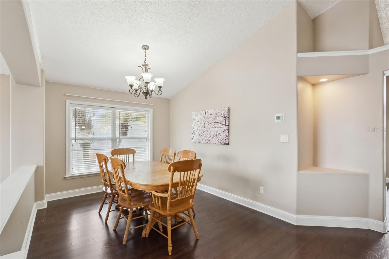 Image 12 of 36 For 1581 Silhouette Drive