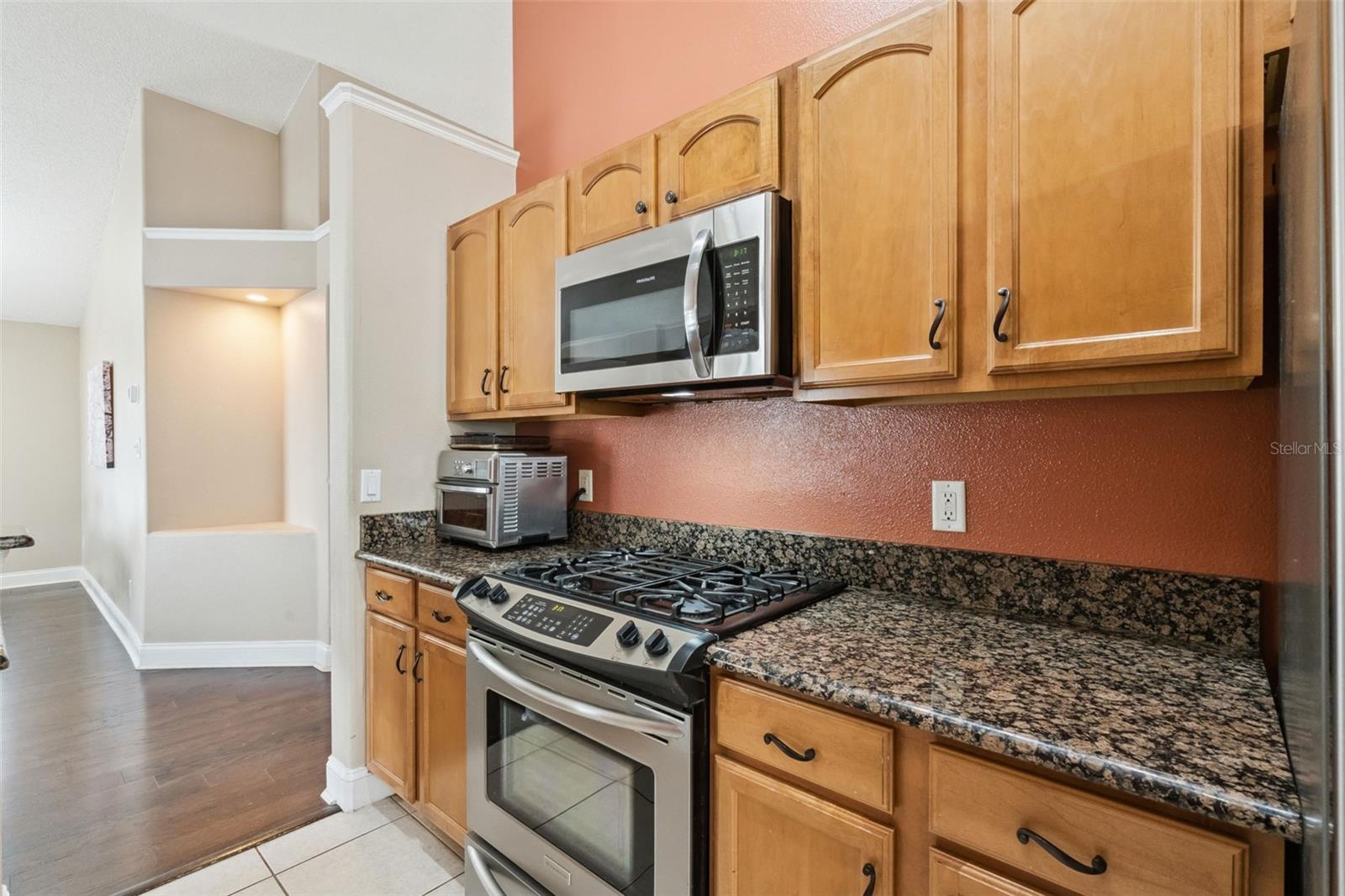 Image 7 of 36 For 1581 Silhouette Drive