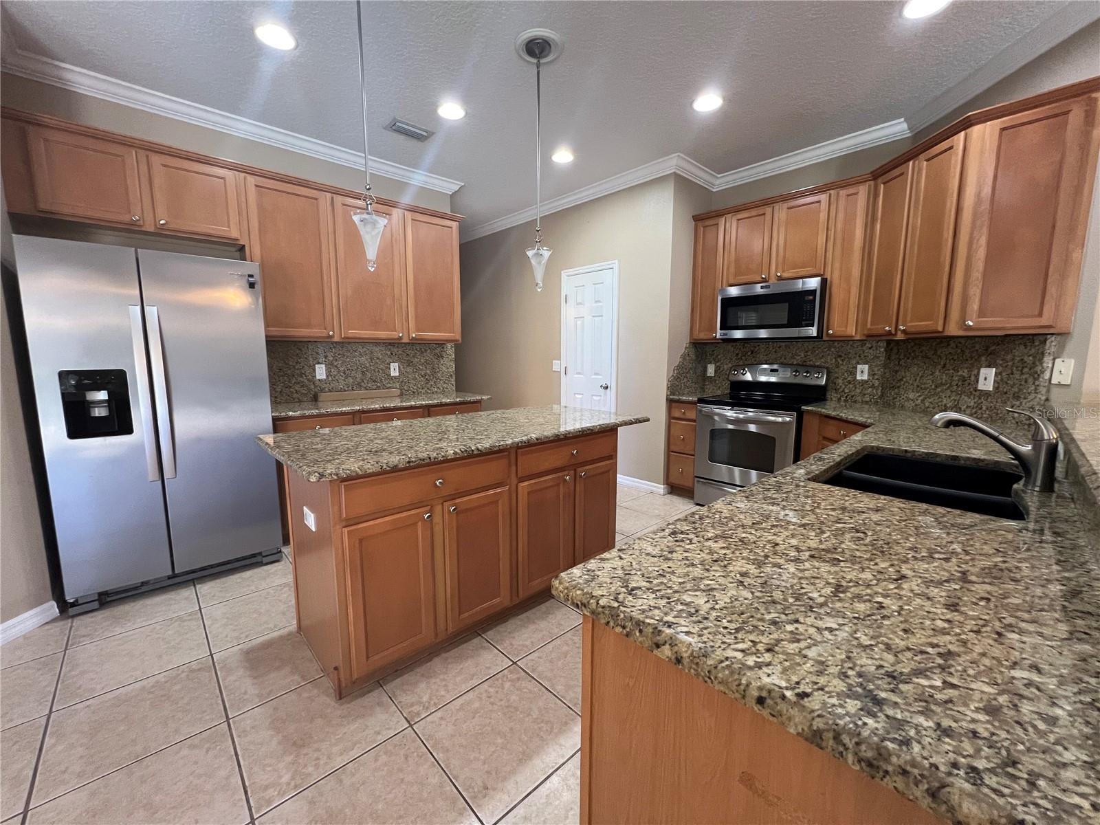 Image 17 of 31 For 1590 Cherry Lake Way