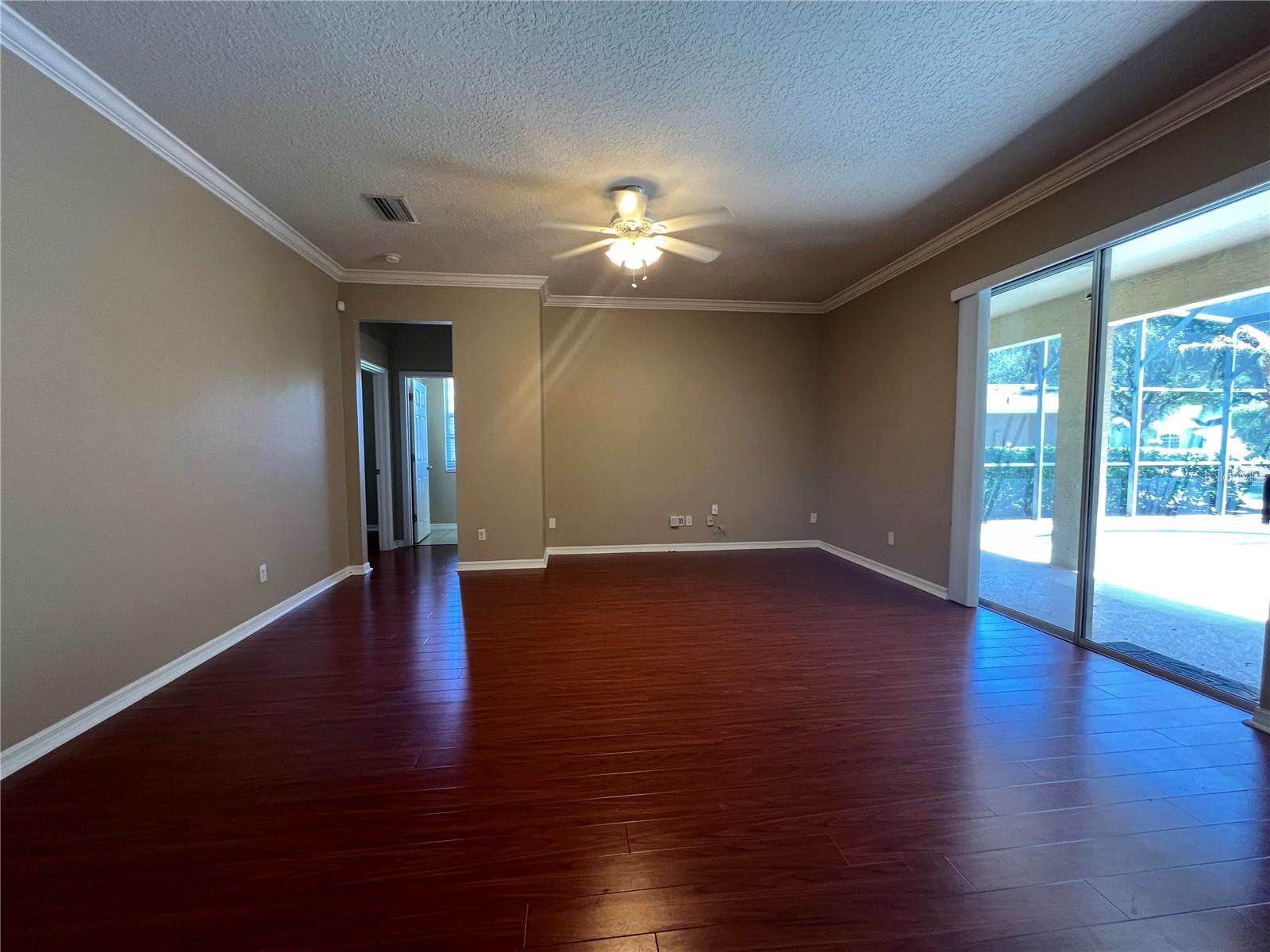 Image 19 of 31 For 1590 Cherry Lake Way