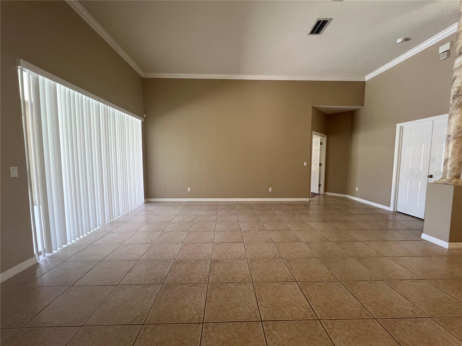 Image 5 of 31 For 1590 Cherry Lake Way