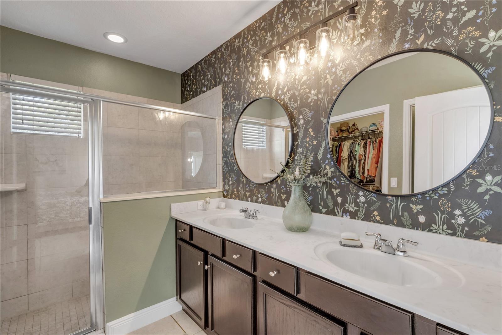 Image 20 of 31 For 5321 Peach Blossom Boulevard