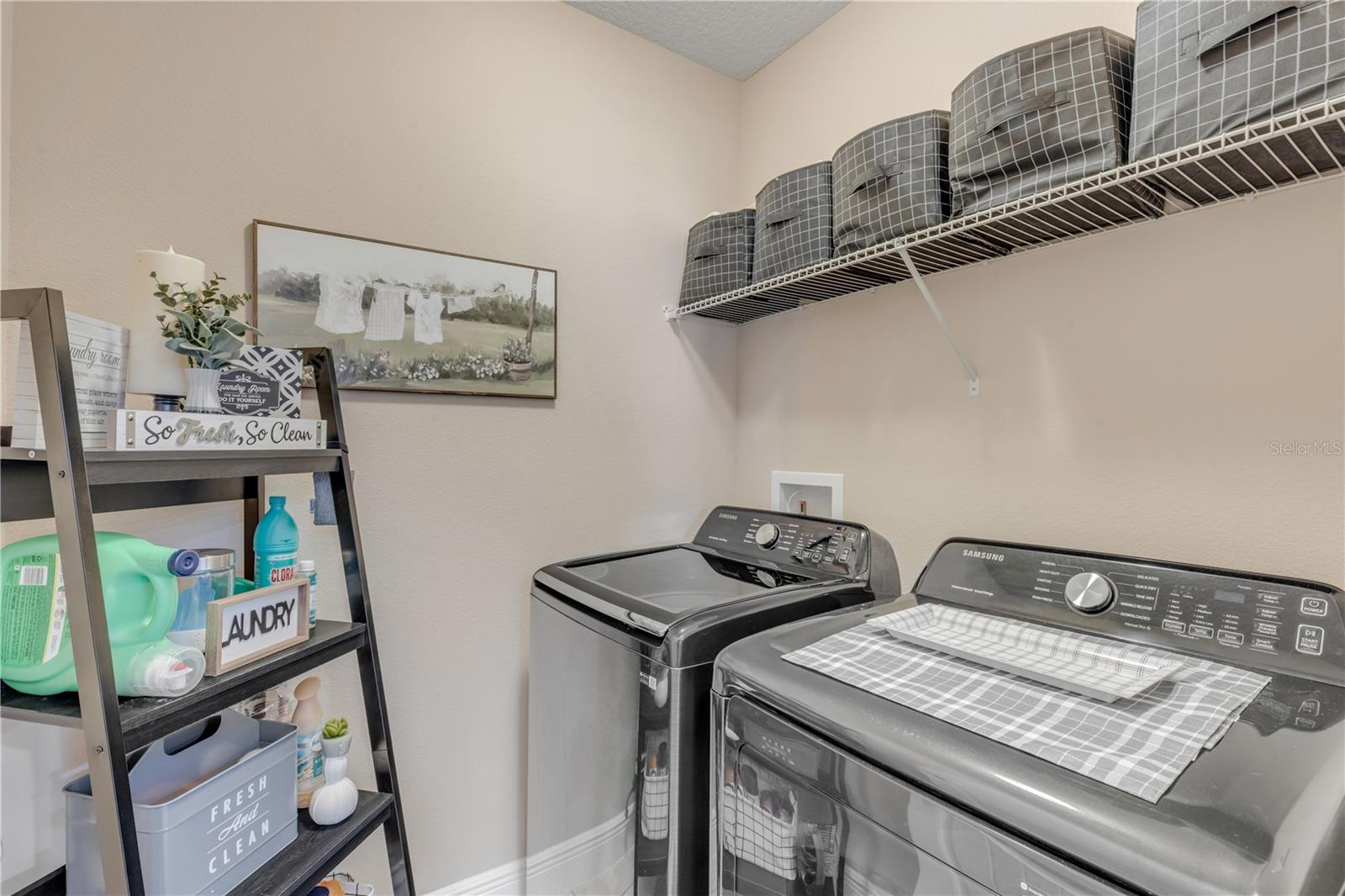 Image 24 of 31 For 5321 Peach Blossom Boulevard