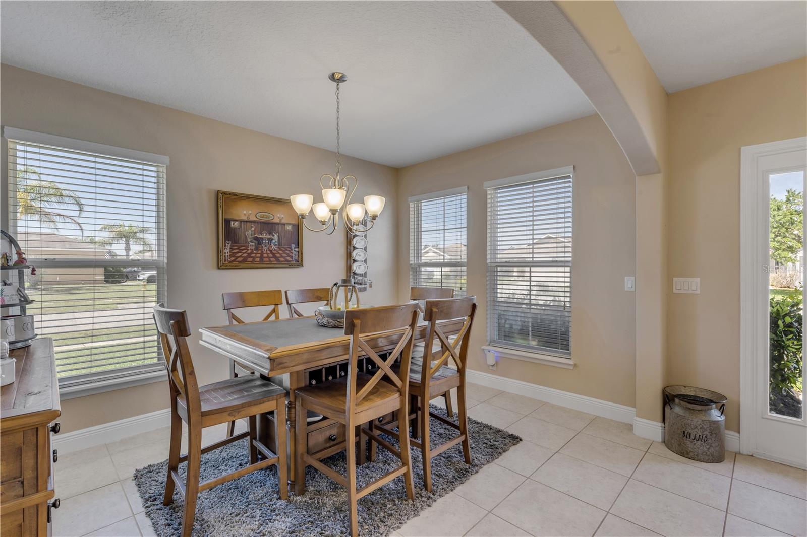 Image 5 of 31 For 5321 Peach Blossom Boulevard