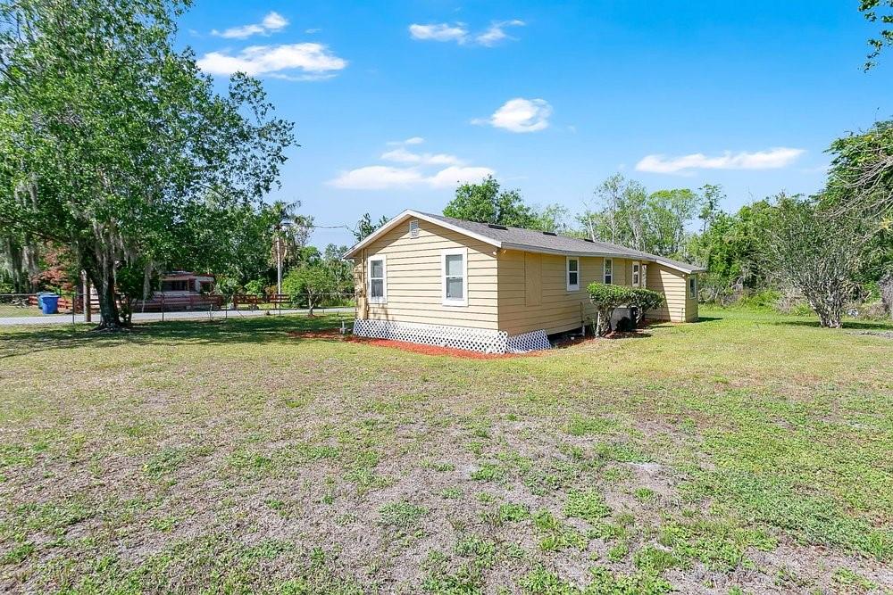 Image 20 of 27 For 595 3rd Street