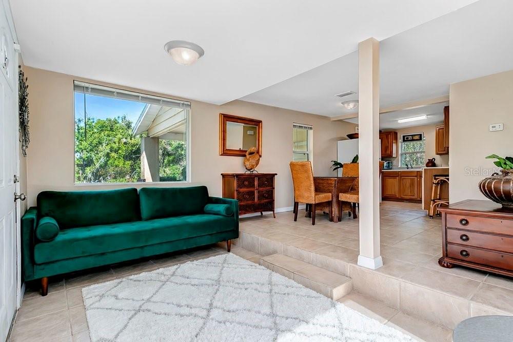 Image 6 of 27 For 595 3rd Street