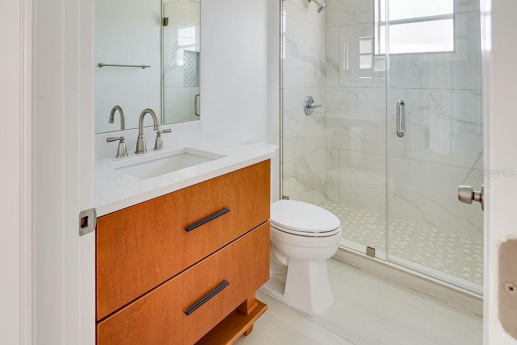 Image 22 of 38 For 14927 Faversham Circle