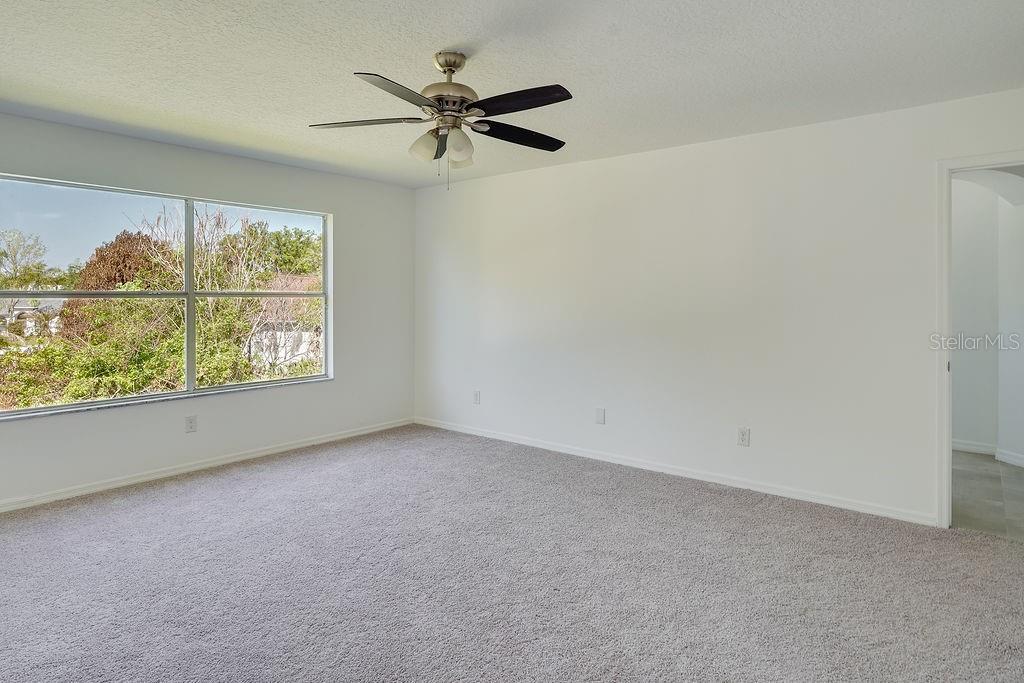 Image 25 of 38 For 14927 Faversham Circle