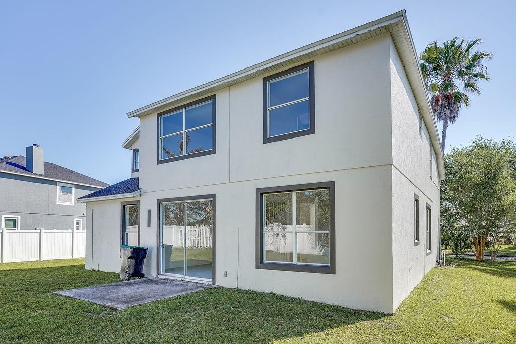 Image 33 of 38 For 14927 Faversham Circle