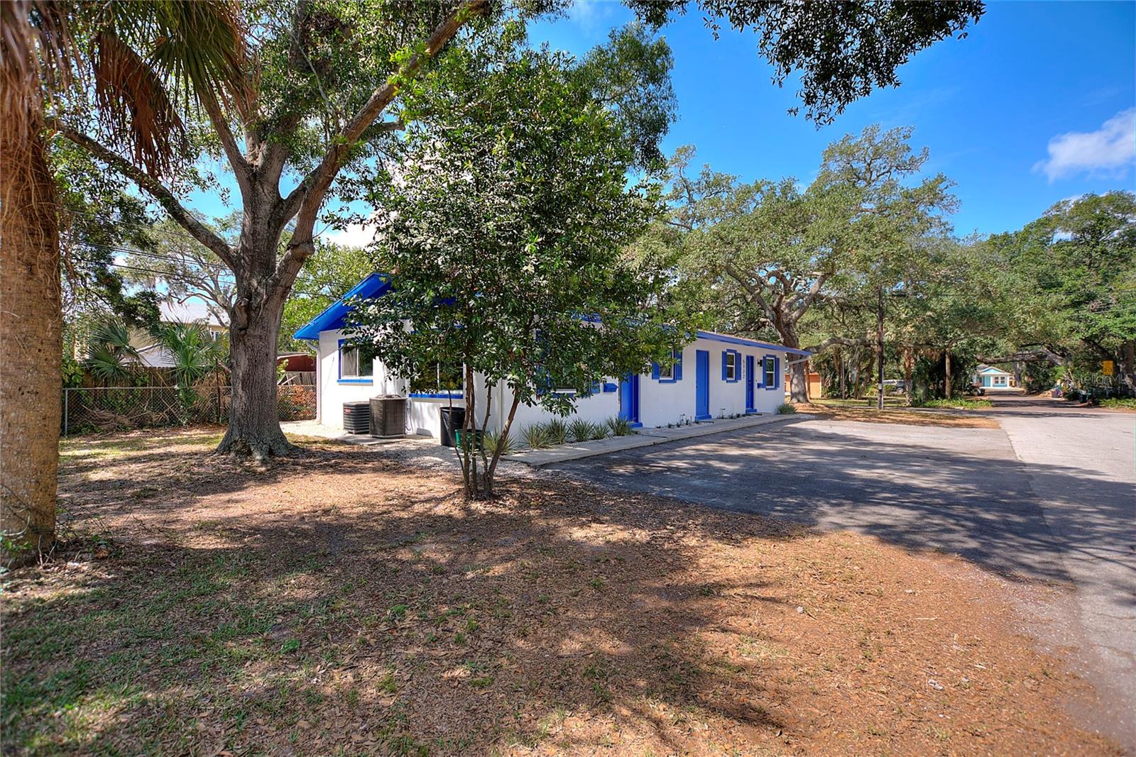 Image 12 of 22 For 5122 24th Avenue S