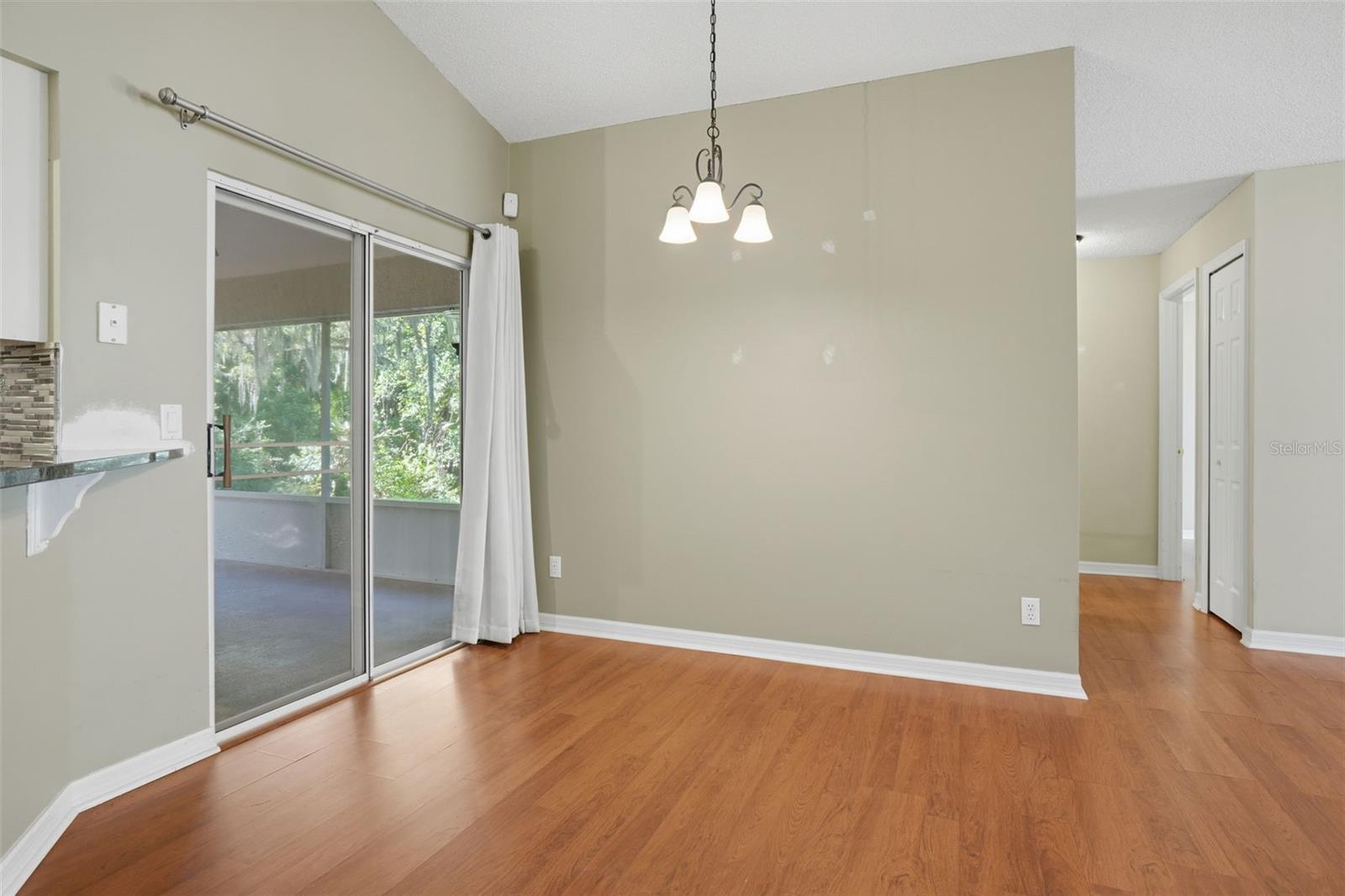 Image 13 of 44 For 2573 Coachbridge Court