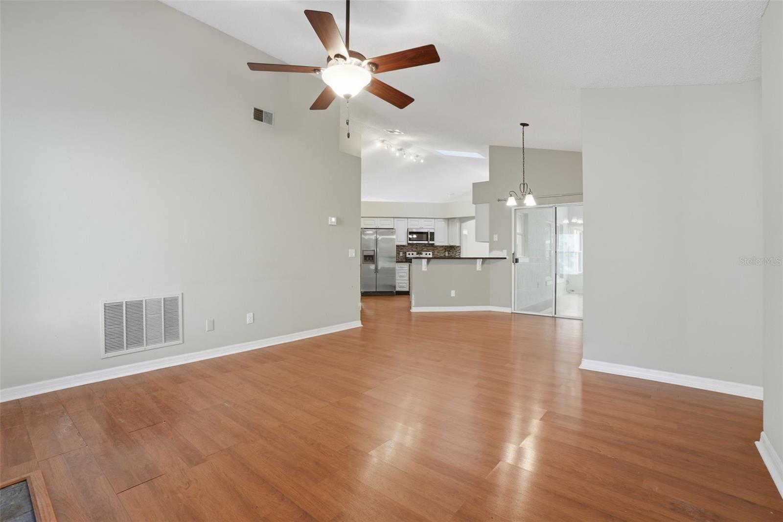 Image 16 of 44 For 2573 Coachbridge Court